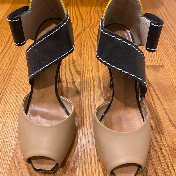 Women's Giuseppe Zanotti Design Vero Cuoio Heels - Picture 3 of 8